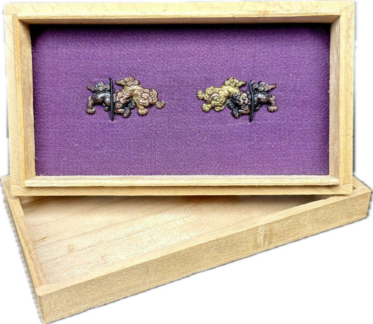 Menuki, Copper, Shishi (Modern) w/ Storage Box