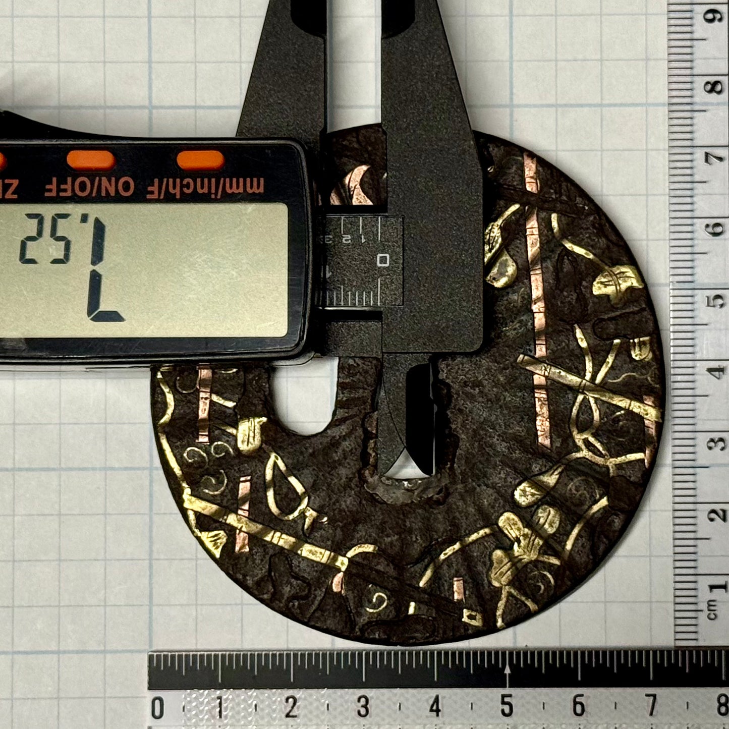 Tsuba, Iron w/ Gold Inlay, Maru Gata, 71.8mm x 73.2mm x 7.5mm (Antique)