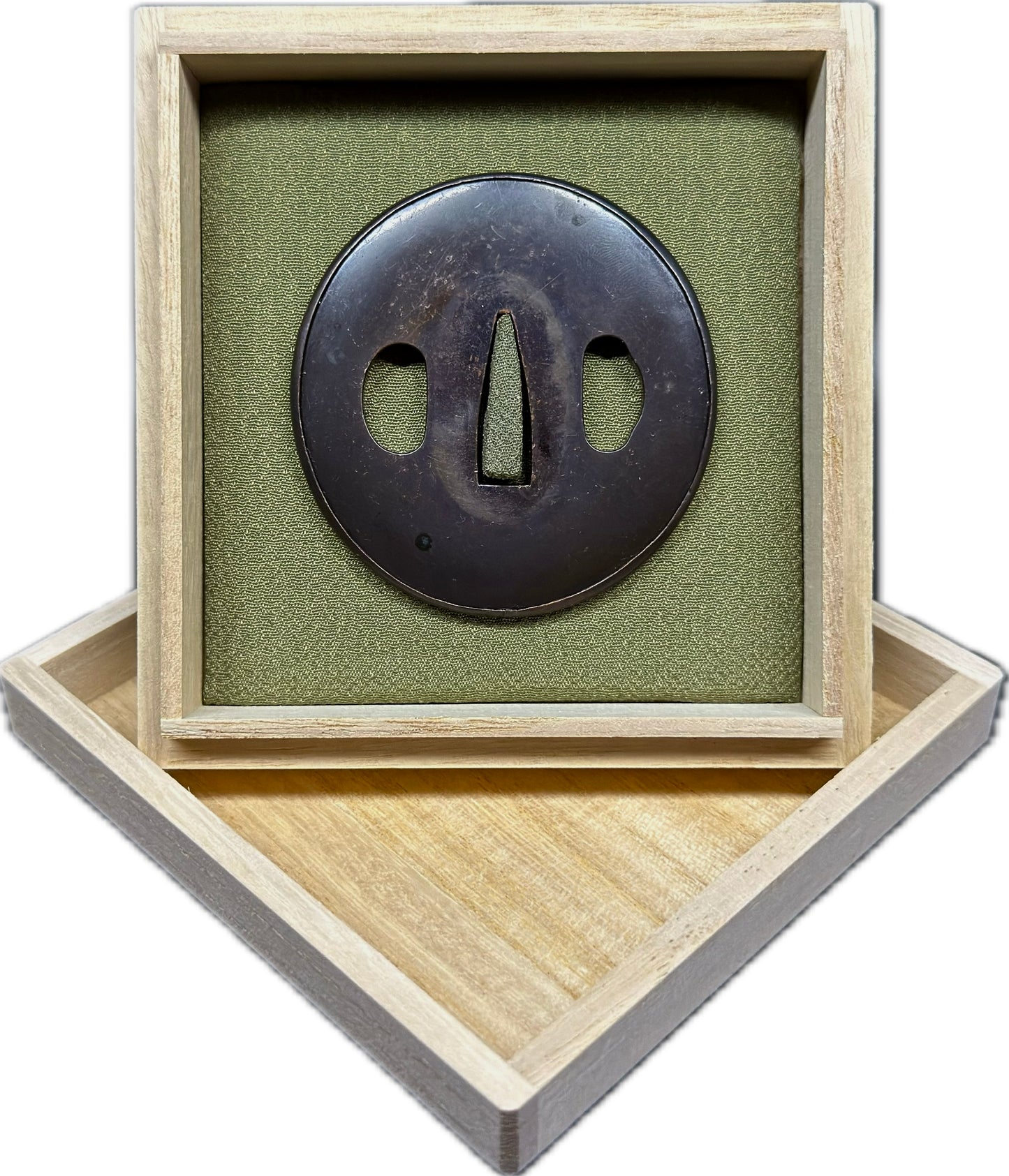 Tsuba, Shakudo Fukurin, Maru Gata, 67.2mm x 69.7mm x 7.5mm (Antique) w/ Storage Box